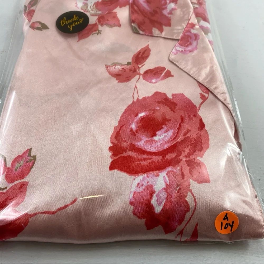 Vintage Pink Floral Satin Kimono Robe Nightshirt Pajama‎ One Size - Picture 11 of 11